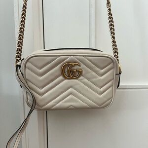 Gucci GG marmont small white leather shoulder/crossbody bag